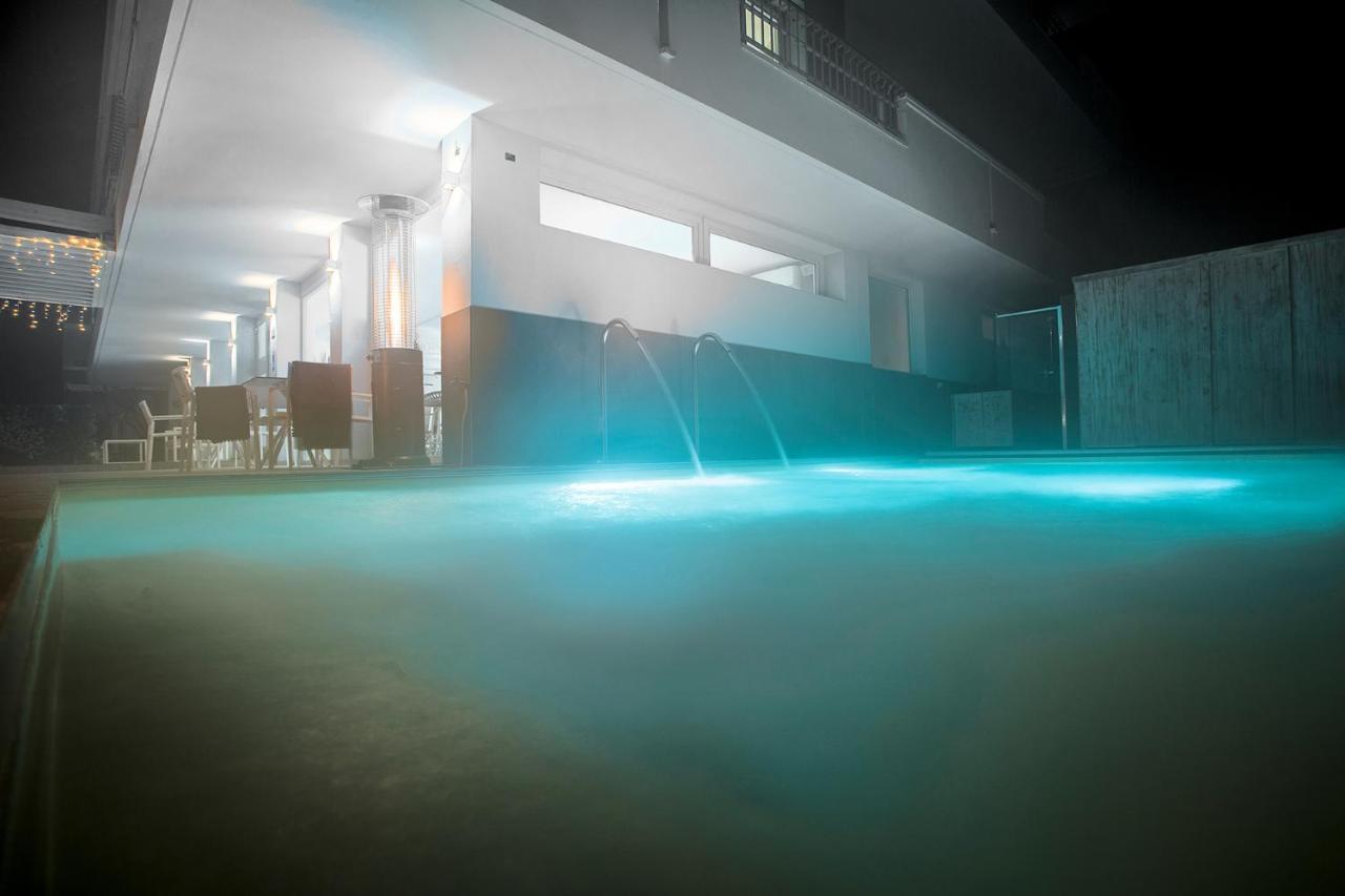 Evo Boutique Hotel & Spa Беллария-Иджеа-Марина Экстерьер фото